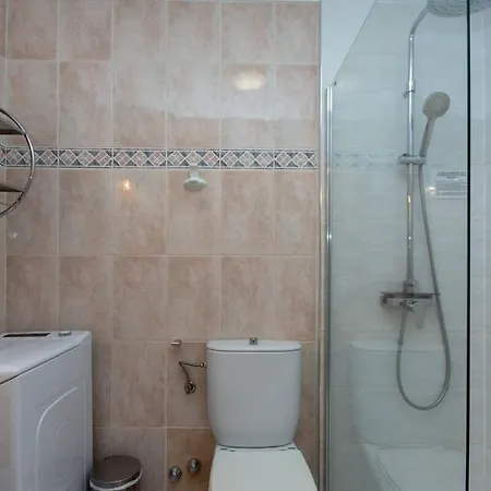 Santa Maria 118 - One Bed Адехе
